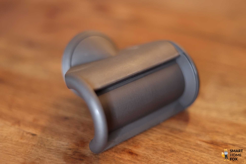 Man sieht den Flyaway Aufsatz des Dyson Supersonic.